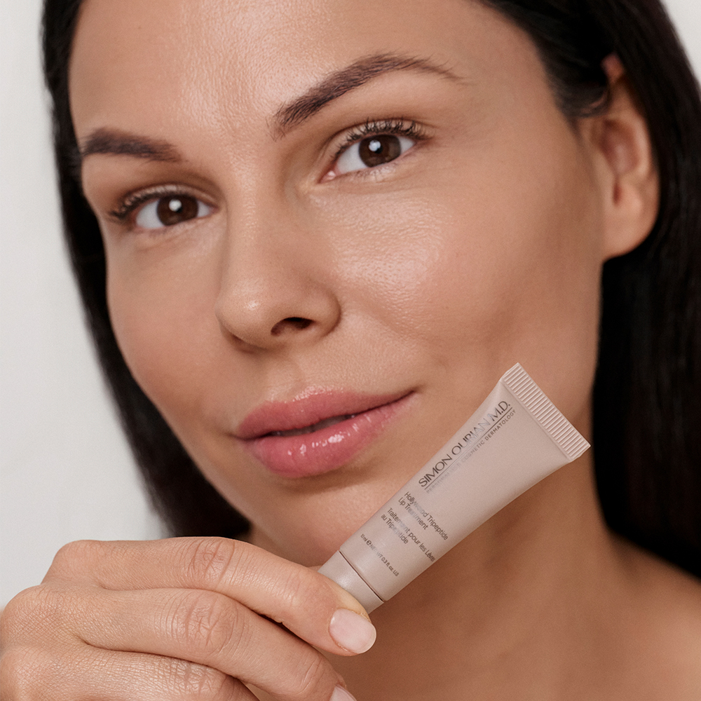Hollywood Tripeptide Lip Treatment - Image 2